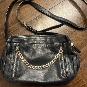 B. Makowski leather handbag